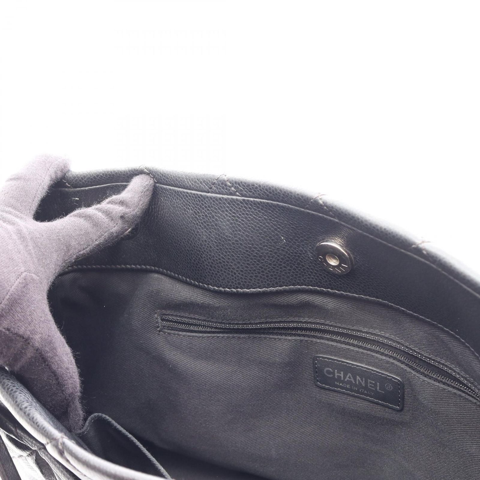 Chanel Tote Quilted Black Caviar Leather CC Logo Chain — view 6