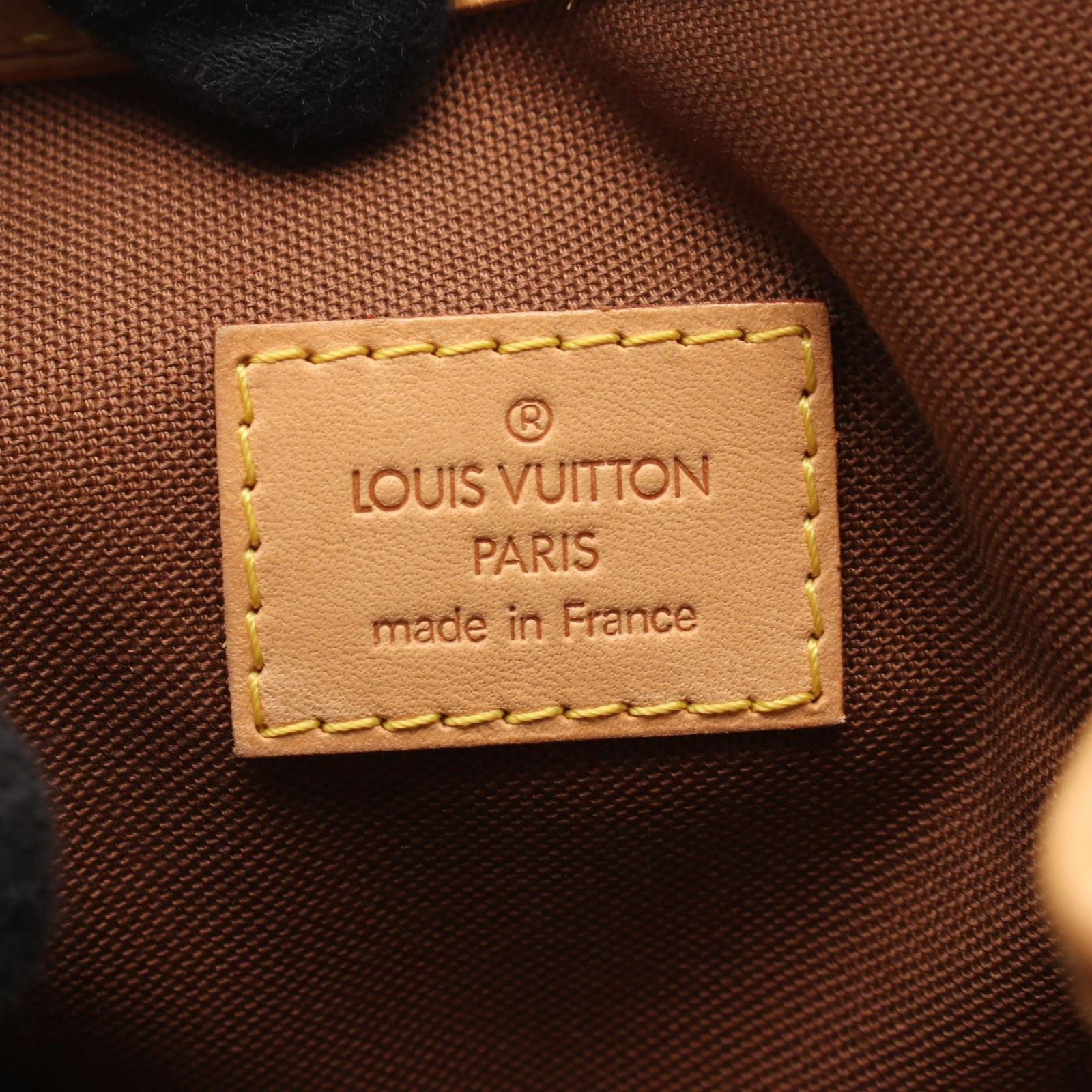 Louis Vuitton Handbag Batignolles Canvas Leather — view 4