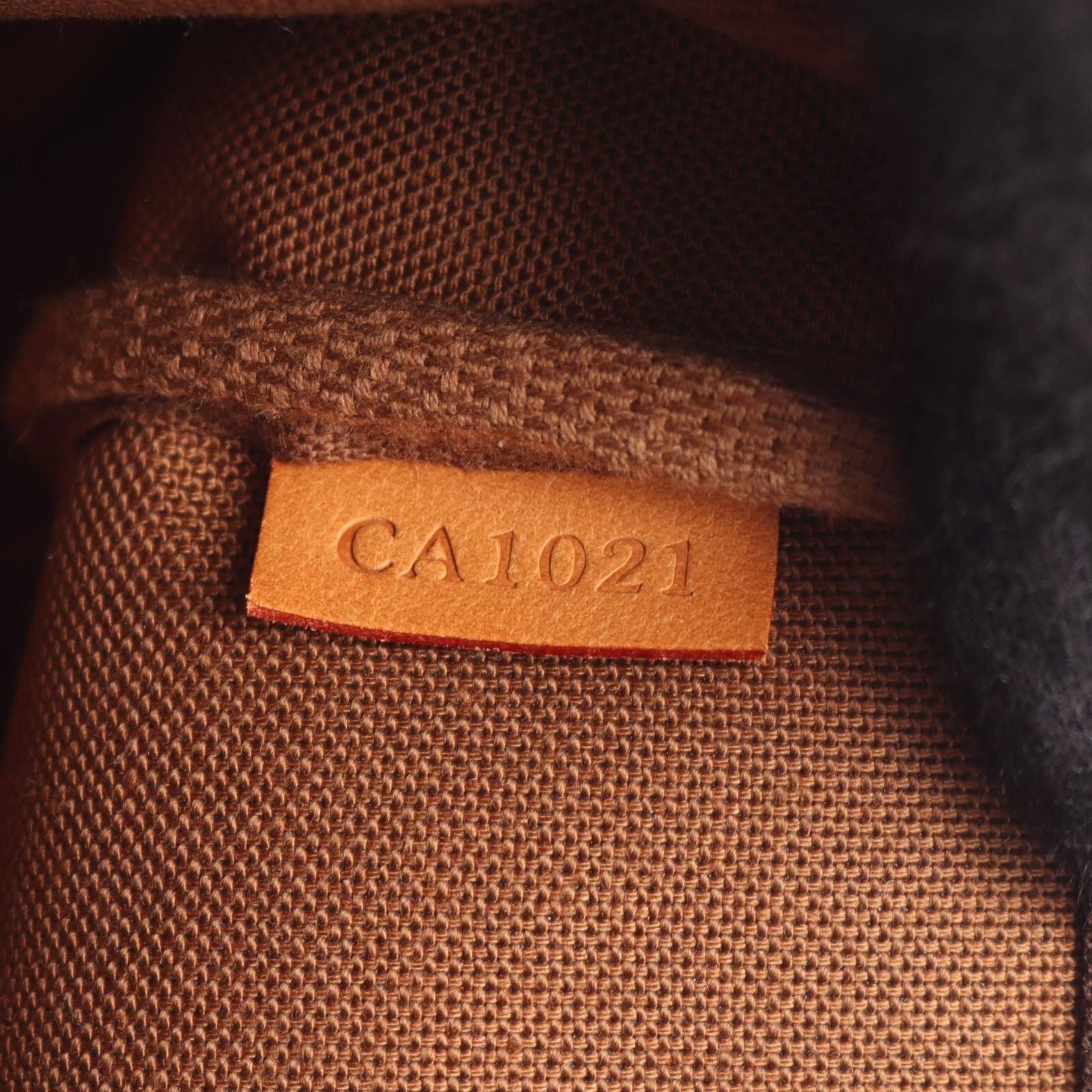 Louis Vuitton Handbag Pochette Canvas Leather — view 5