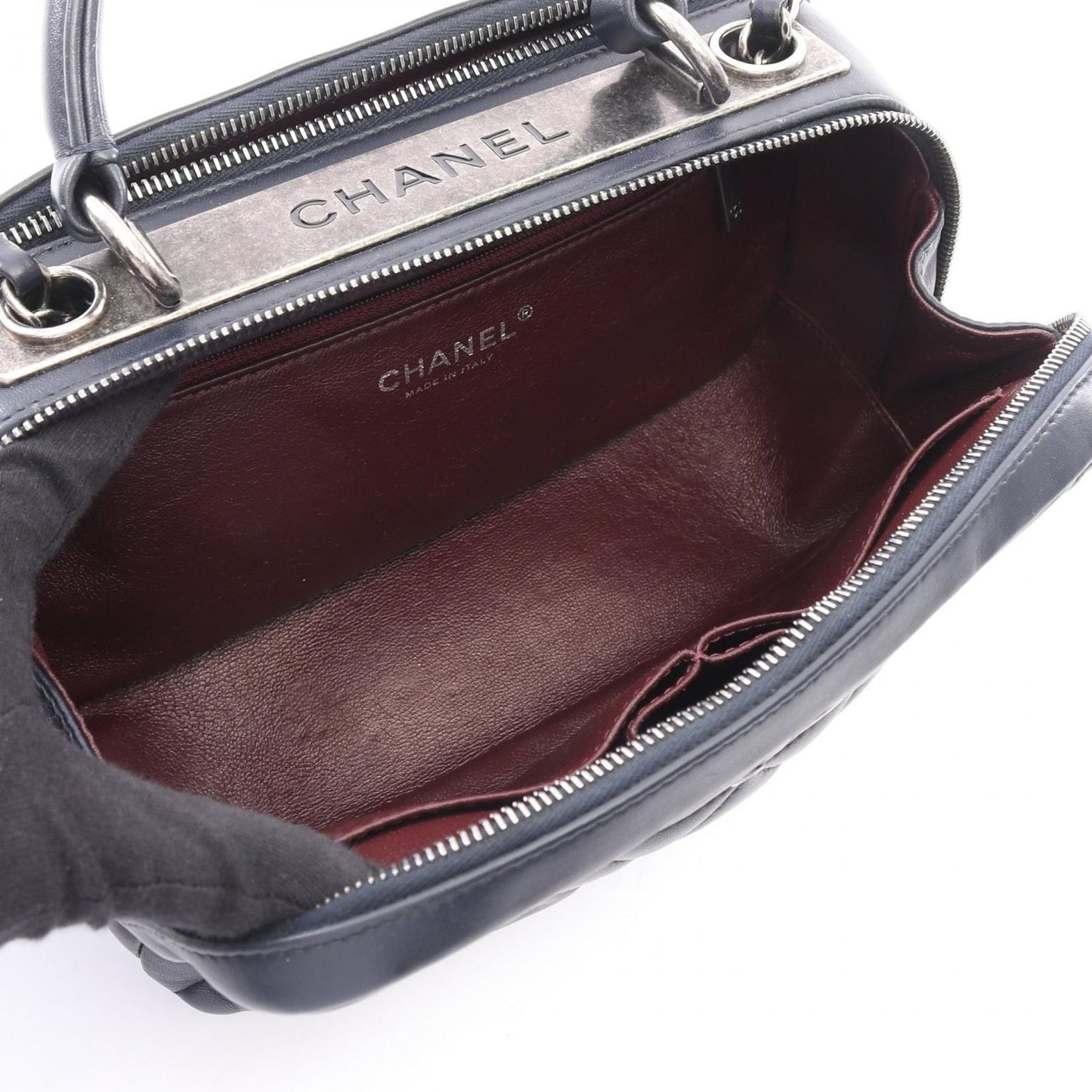 Chanel Shoulder Bag Quilted 2-Way Navy Leather — view 3