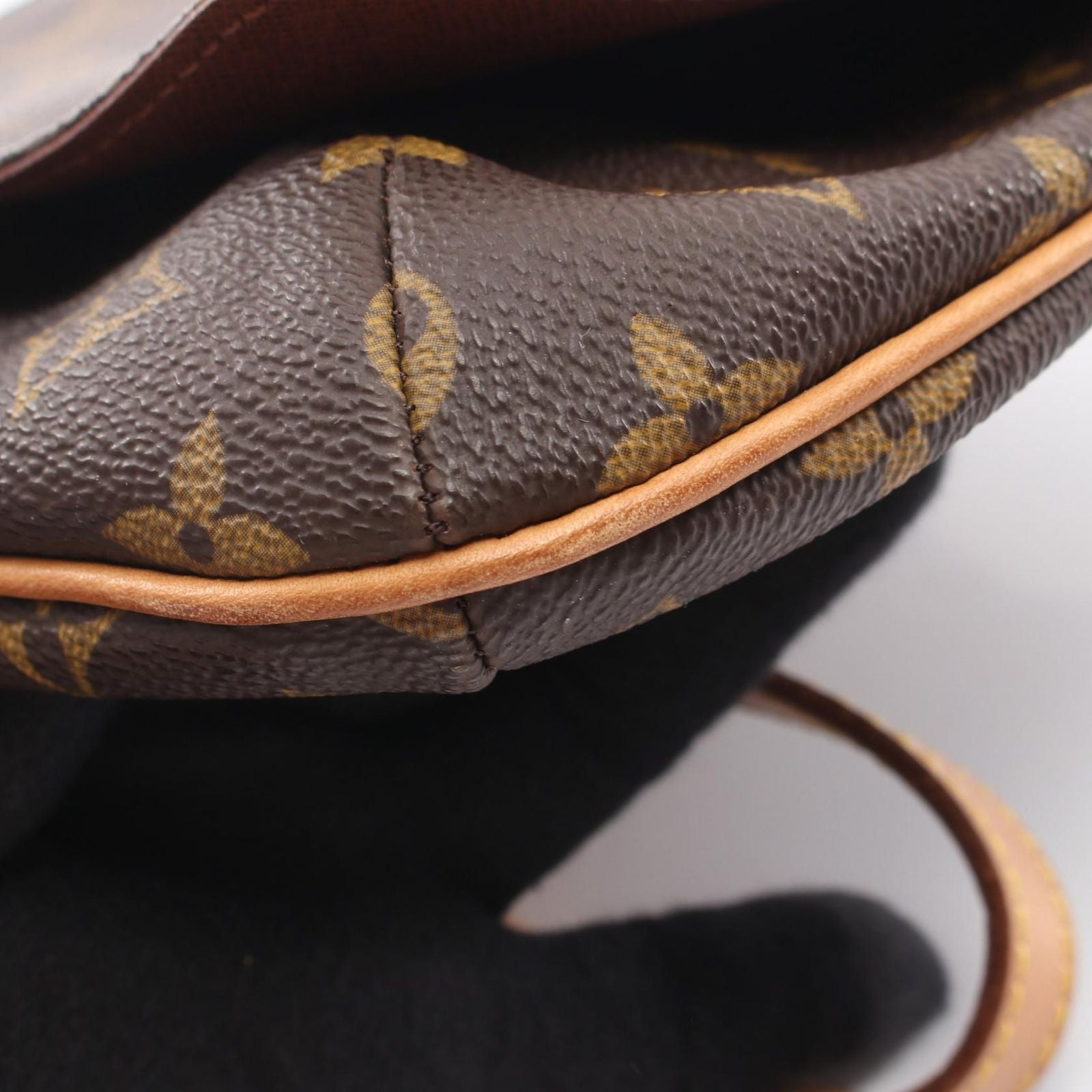 Louis Vuitton Shoulder Bag Musette Tango Short Strap Canvas Leather — view 7