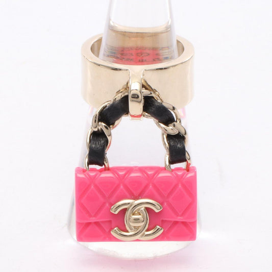 Chanel Ring Quilted Bag Motif
