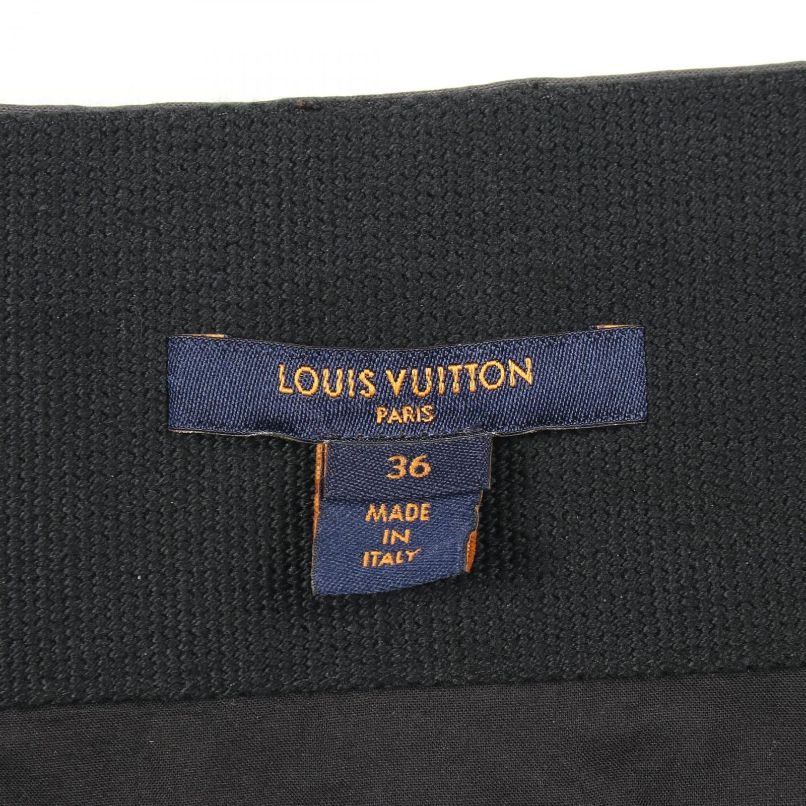 Louis Vuitton Cargo Pants High Waist An1 Black Cotton — view 3