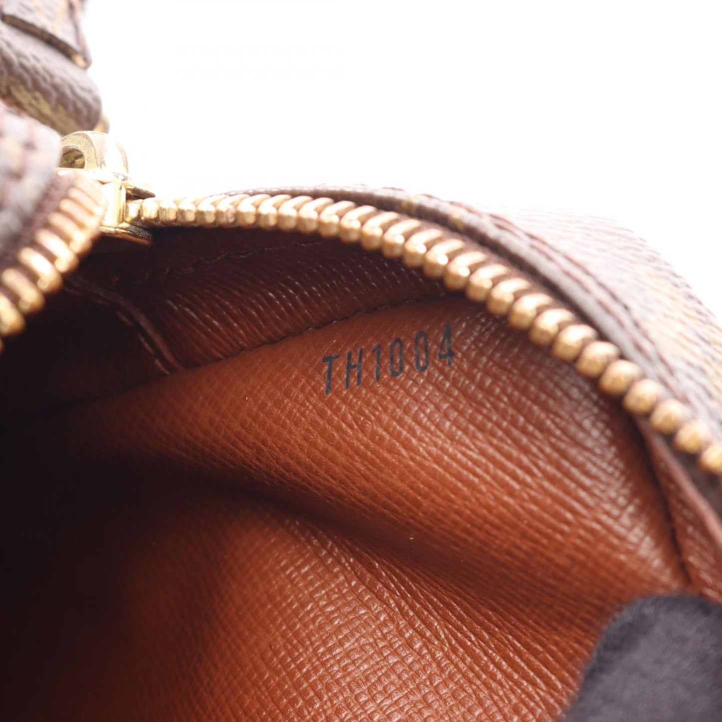 Louis Vuitton Shoulder Bag Amazon Canvas Leather — view 5