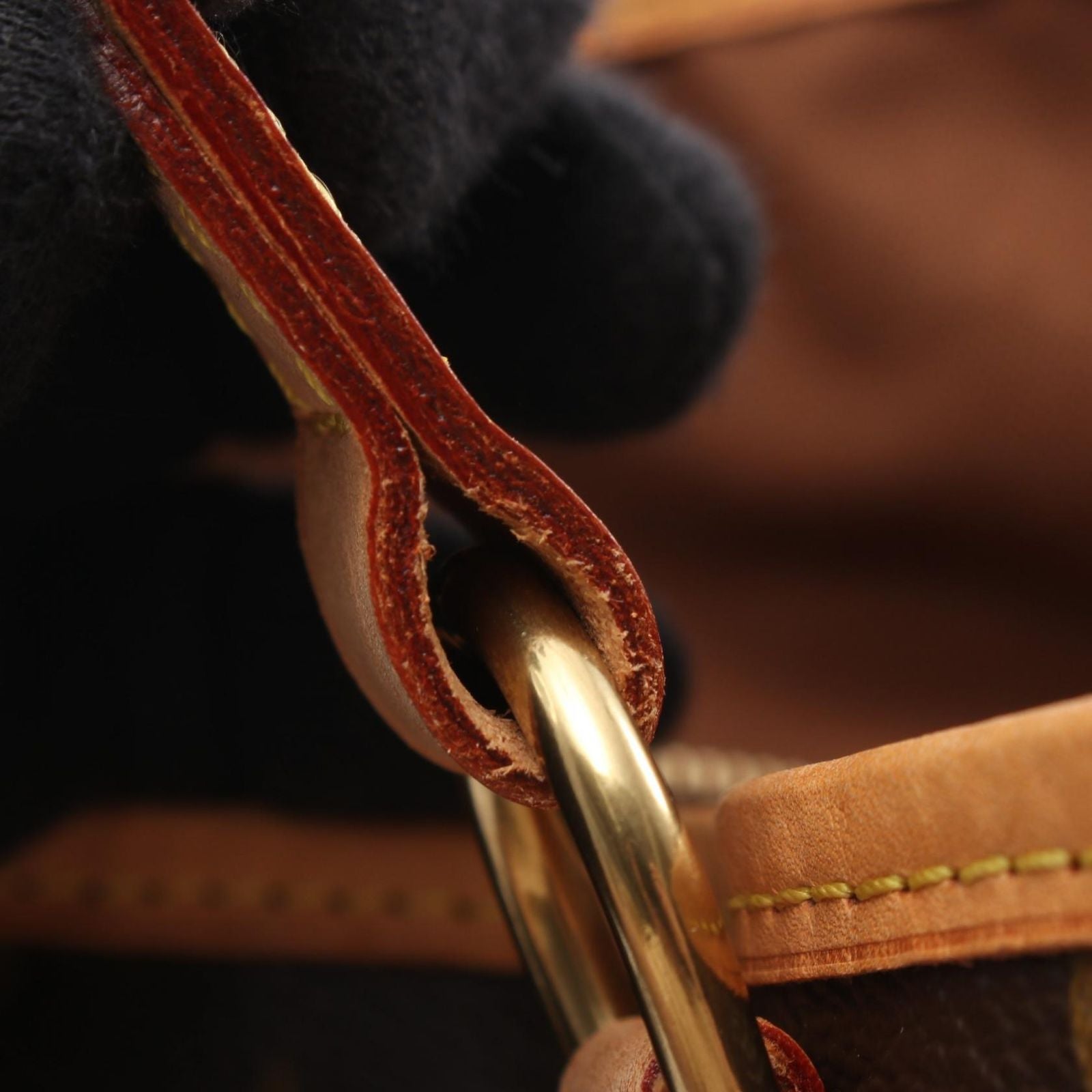 Louis Vuitton Tote Batignolles Vertical Canvas Leather — view 7