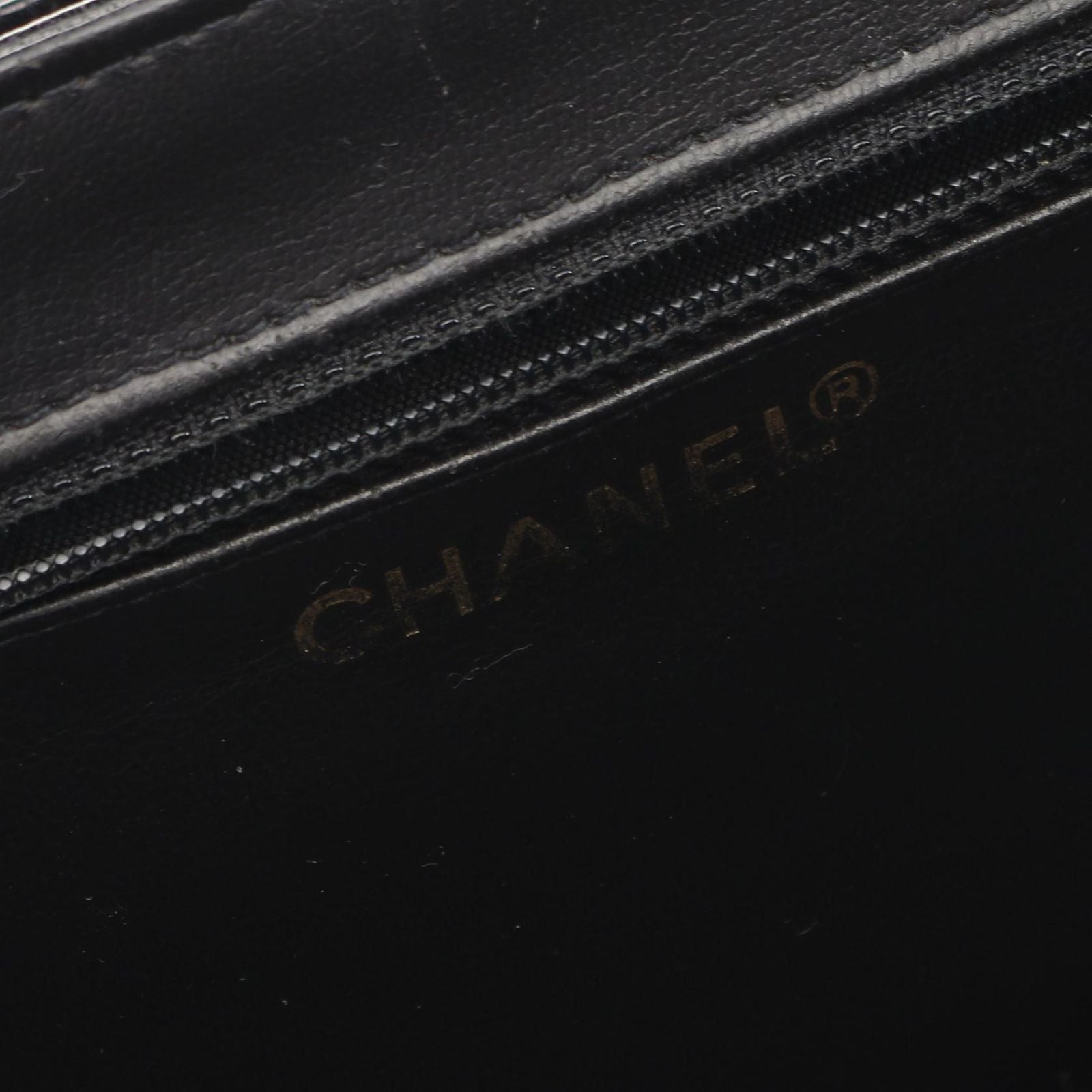Chanel Handbag Bicolor CC Logo 2-Way Black Caviar Leather CC Vanity Chain — view 4