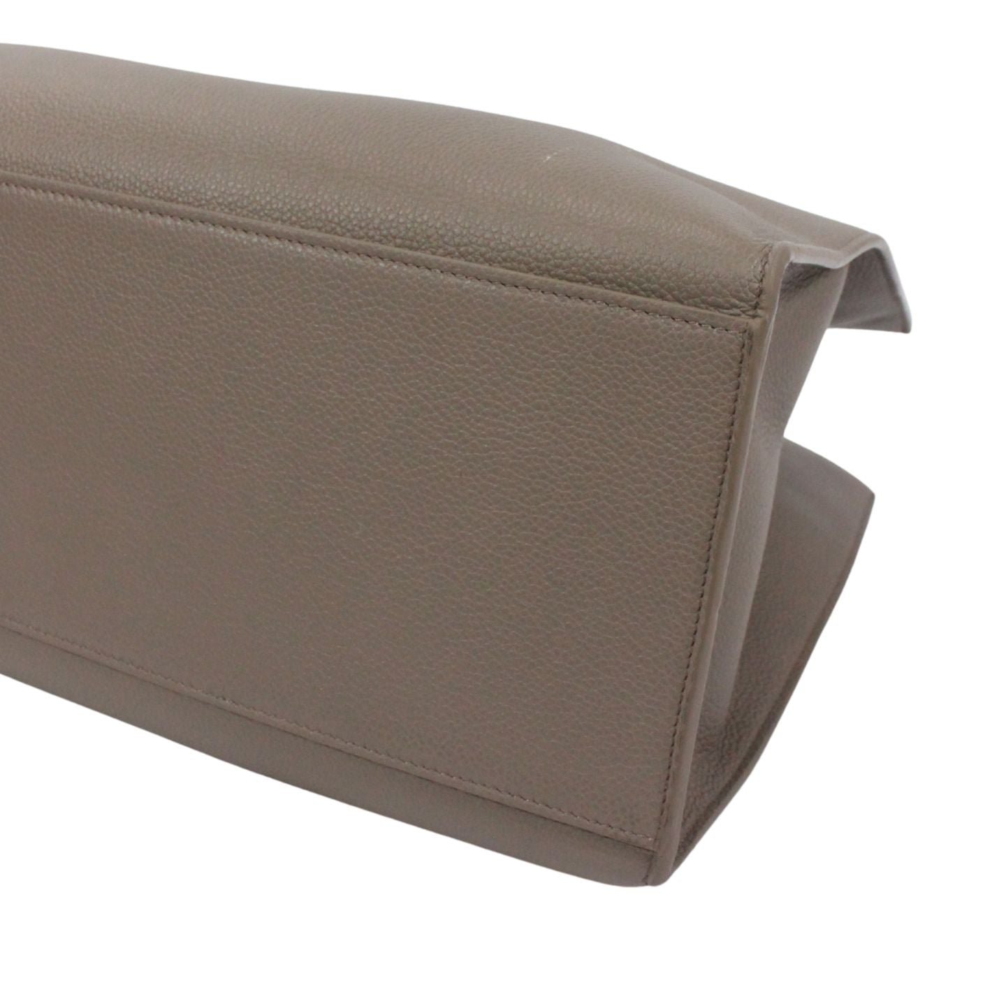Celine Cabas 16 Leather Gray Beige Tote Gold — view 5