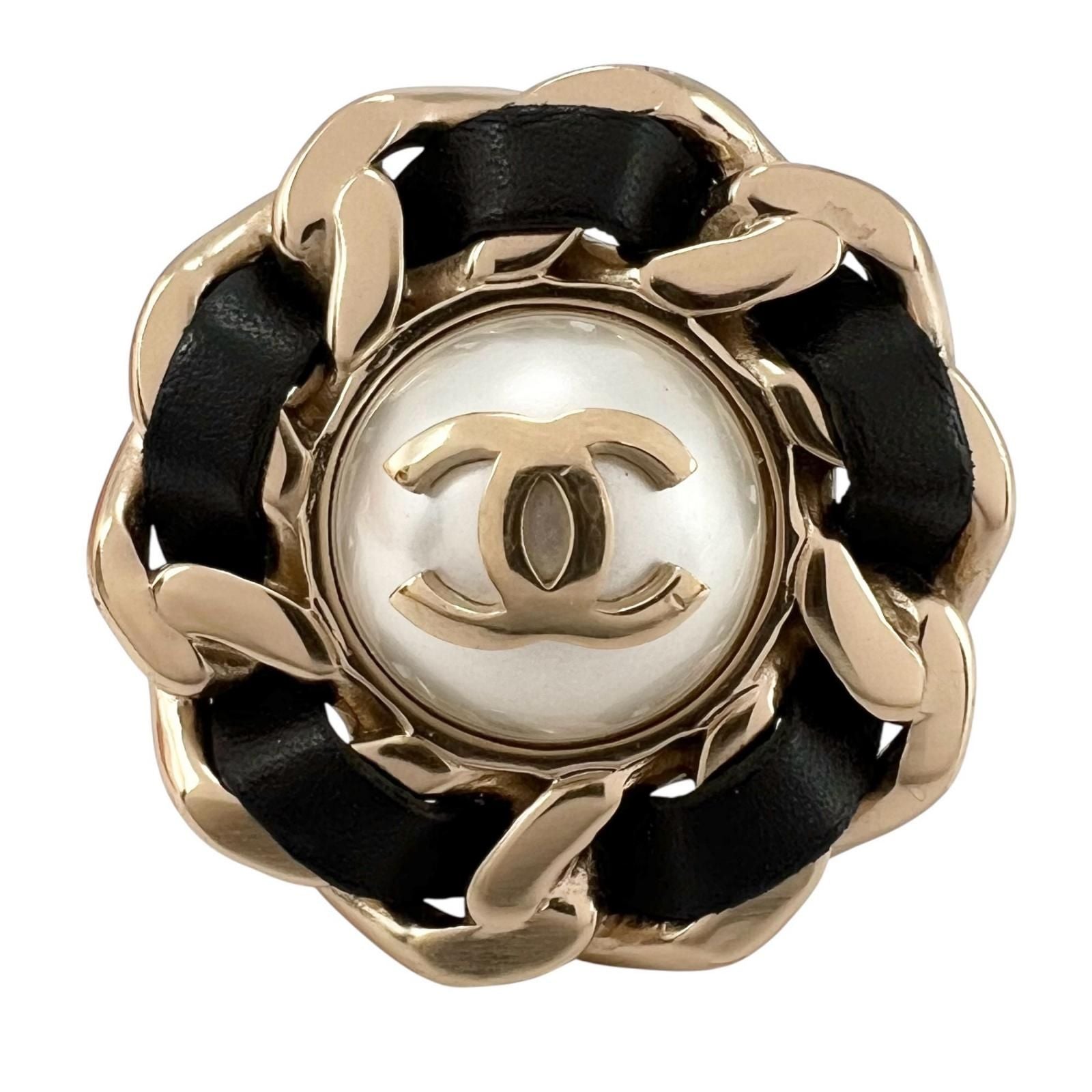 Chanel Chain Motif Metal Gold Black Ring — view 3