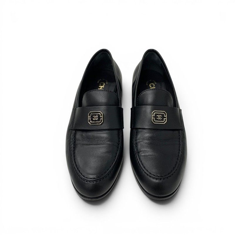 Chanel Loafers Leather Shoes Black Gold CC Logo Flat — view 2