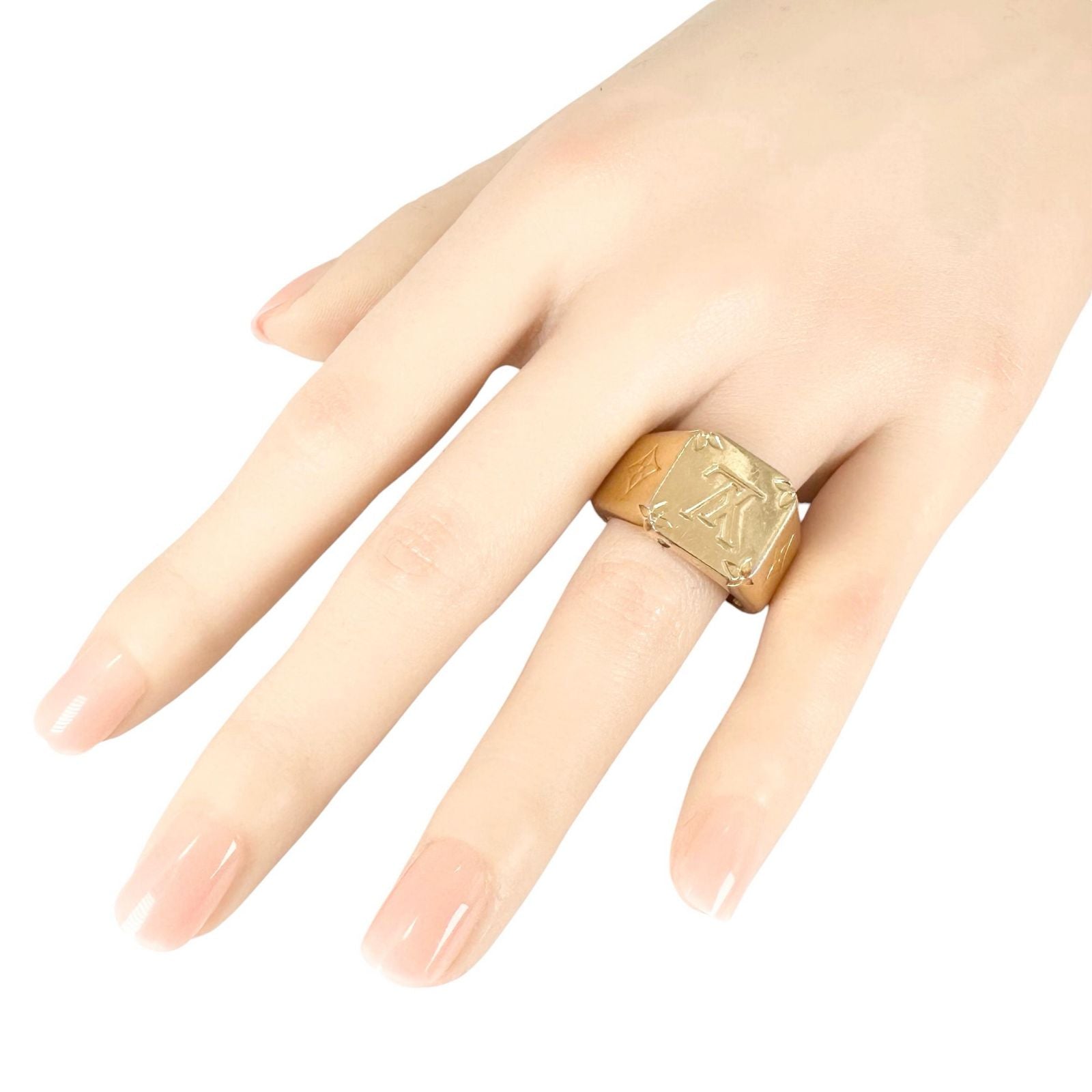 Louis Vuitton Ring Signet Gold Monogram — view 6
