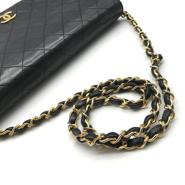 Chanel CC Logo Quilted Push Lock Lambskin Chain Shoulder Bag Black — view 7