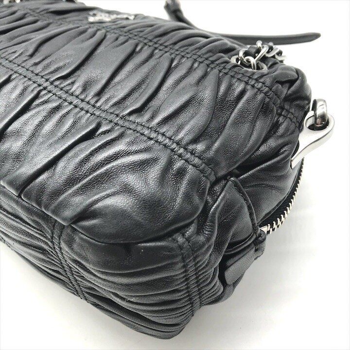 Prada Materasse Leather 2-Way Shoulder Bag Black Purse — view 5