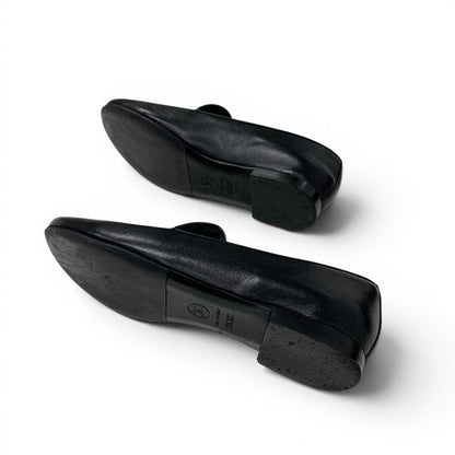 Chanel Flat Shoes Leather Black Gold CC Logo Rhinestone Pearl — view 6