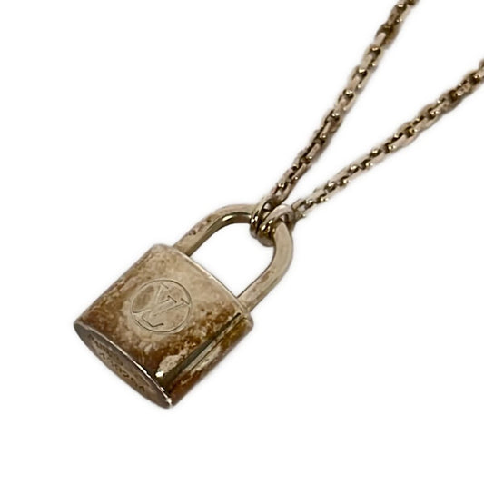 Louis Vuitton Necklace Pendentif Silver Lockit