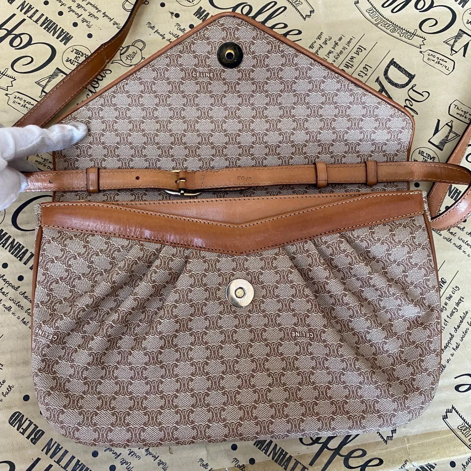 Celine Shoulder Bag Pochette White Macadam Travel — view 7