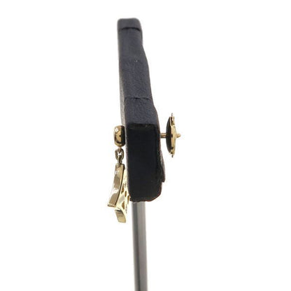 Louis Vuitton Puce Monogram Idylle Earrings Single — view 2