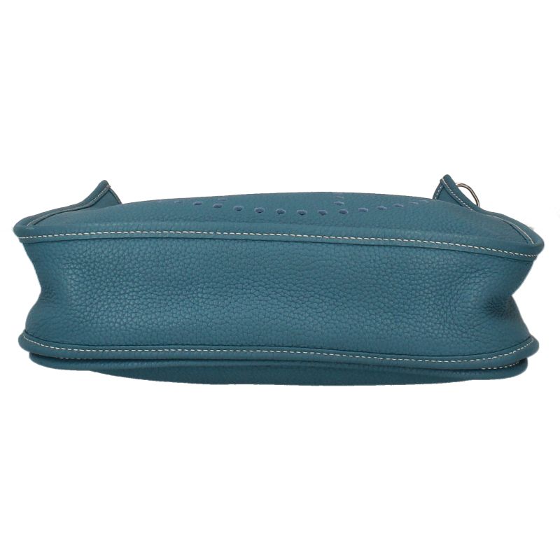 Hermes Evelyne 3 PM Taurillon Clemence Shoulder Bag Blue Jean — view 5