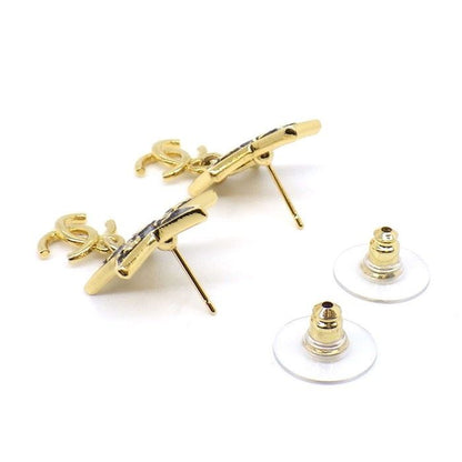 Chanel Earrings Star Motif CC Logo Resin — view 2
