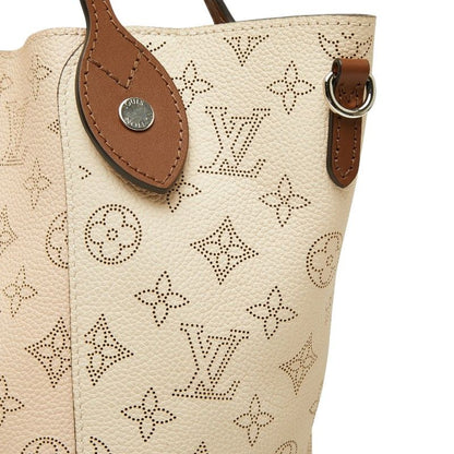 Louis Vuitton Monogram Mahina PM 2-Way Shoulder Bag Beige — view 5