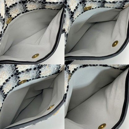 Chanel Tote Tweed Totes Black — view 3
