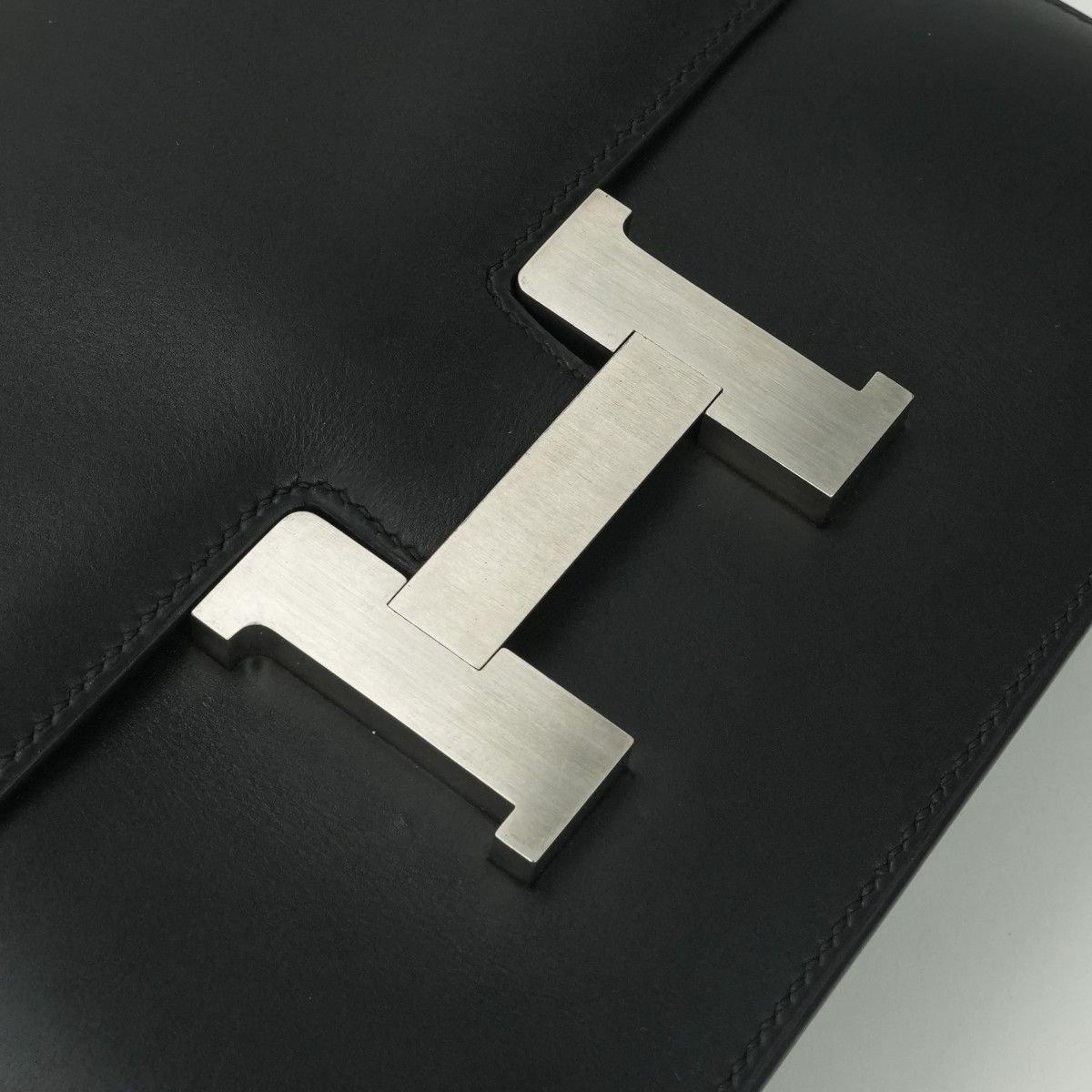 Hermes Constance 25 Shoulder Bag Chamonix Noir Black Silver Box Calf Barenia — view 8