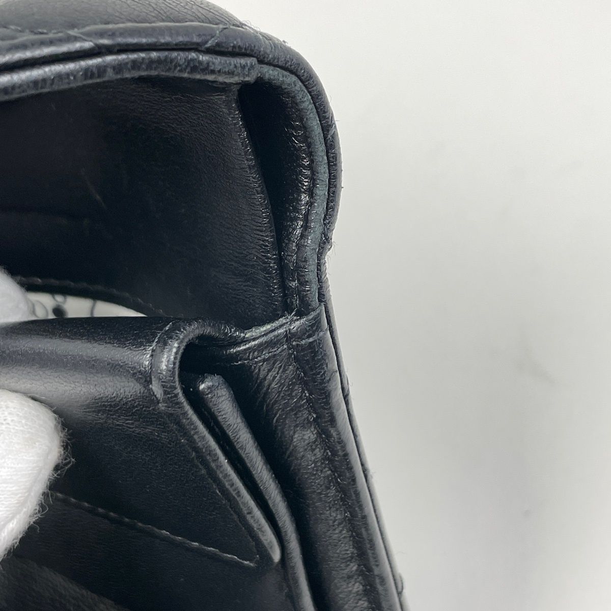 Chanel CC Logo Trifold Wallet Quilted Leather Black — view 4