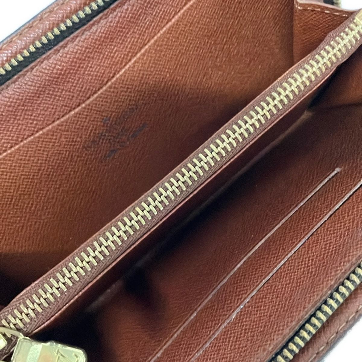 Louis Vuitton Wallet Monogram Porte-Monnaie Sip Leather — view 3