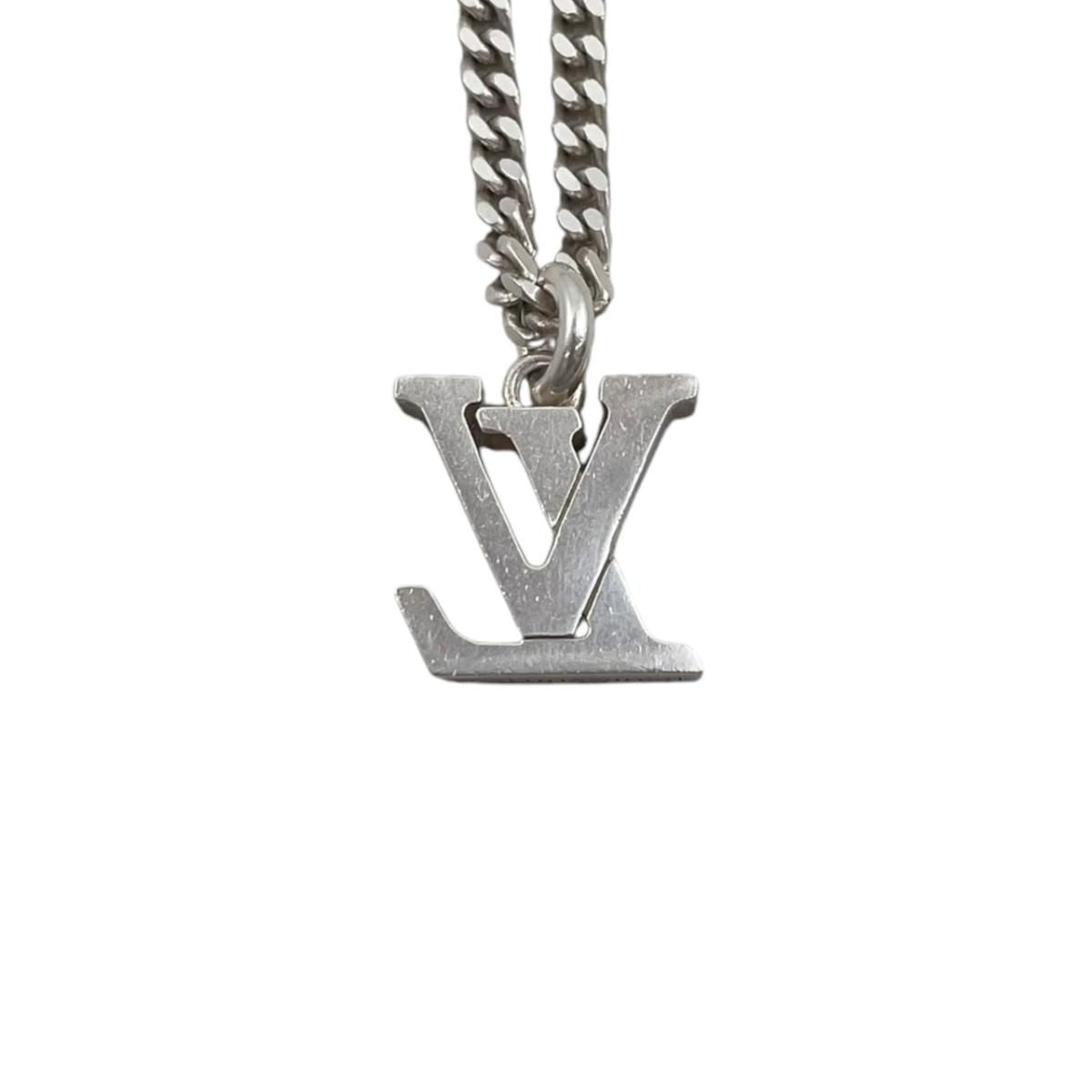 Louis Vuitton Pendant LV Spike Logo Silver Black — view 4