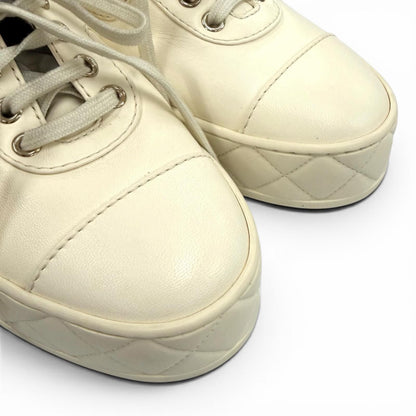 Chanel Logo with CC Lace Up Leather Sneakers Ivory Black — view 7