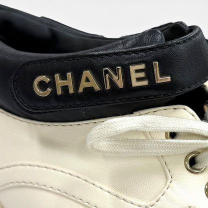 Chanel Logo with CC Lace Up Leather Sneakers Ivory Black — view 8