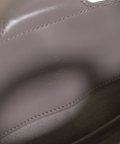 Louis Vuitton Handbag Gray — view 5
