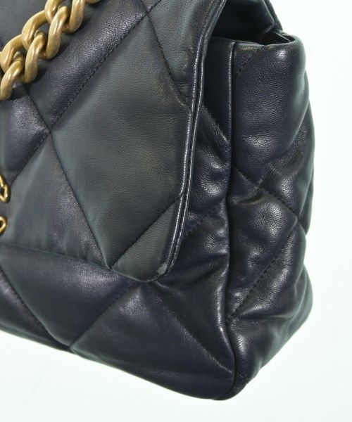 Chanel Shoulder Bag Navy — view 8