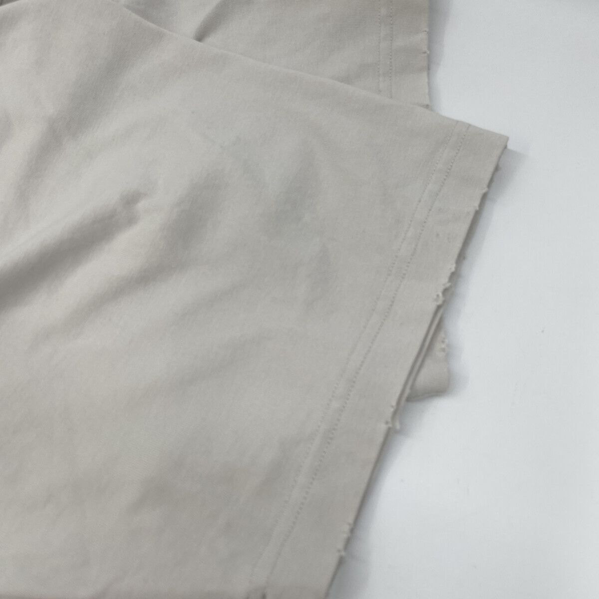 Balenciaga Ivory Vintage Wash Surfer Medium Fit Tee T-Shirt — view 5