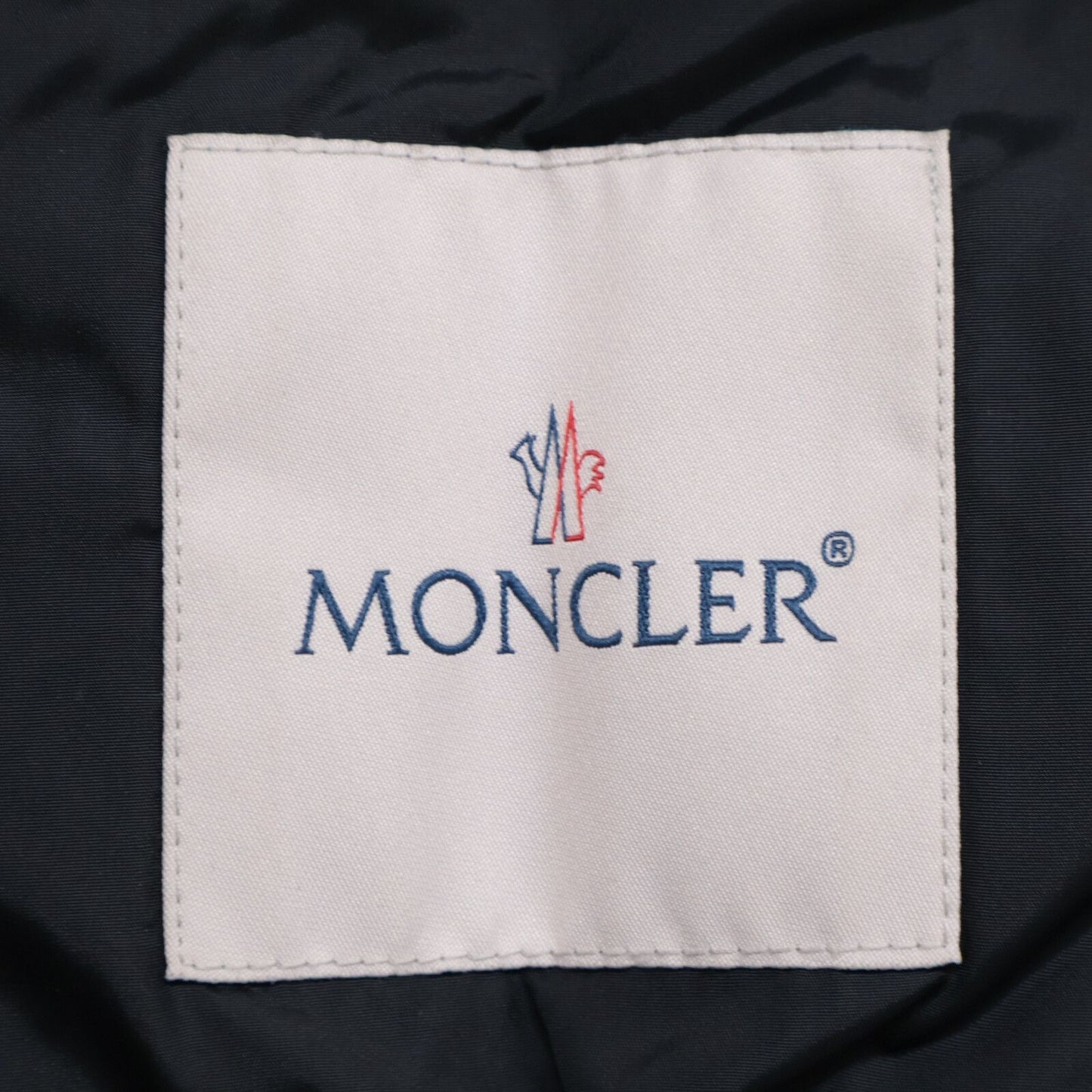 Moncler Duberran Hooded Down Jacket 00 — view 5