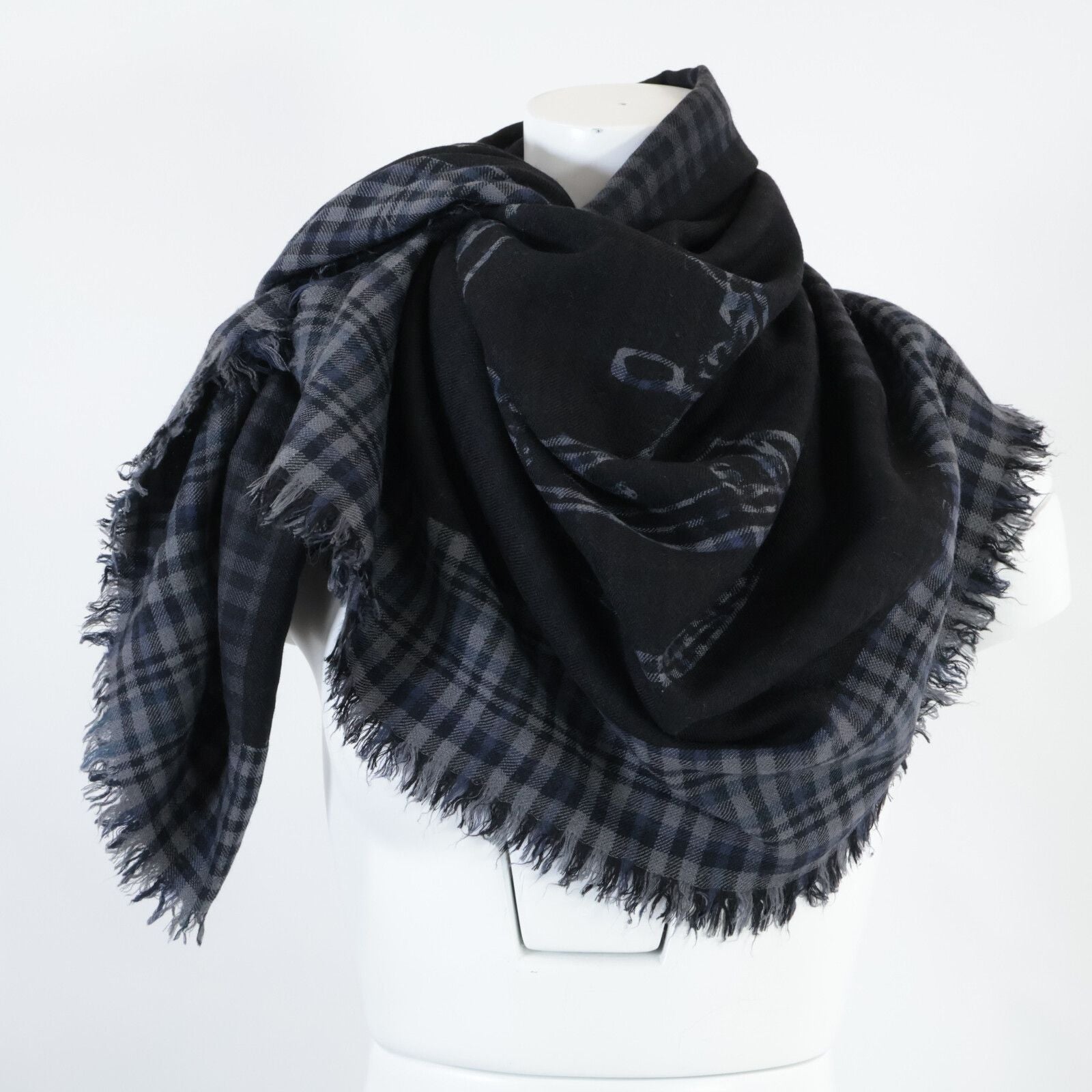 Louis Vuitton Plaid Letter Sling Scarf — view 9