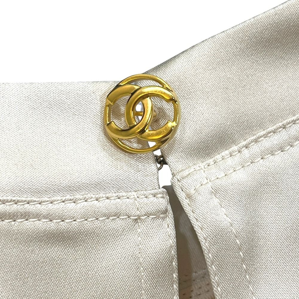 Chanel Short Sleeve Shirt Short Top Silk Satin White Sugar — view 3