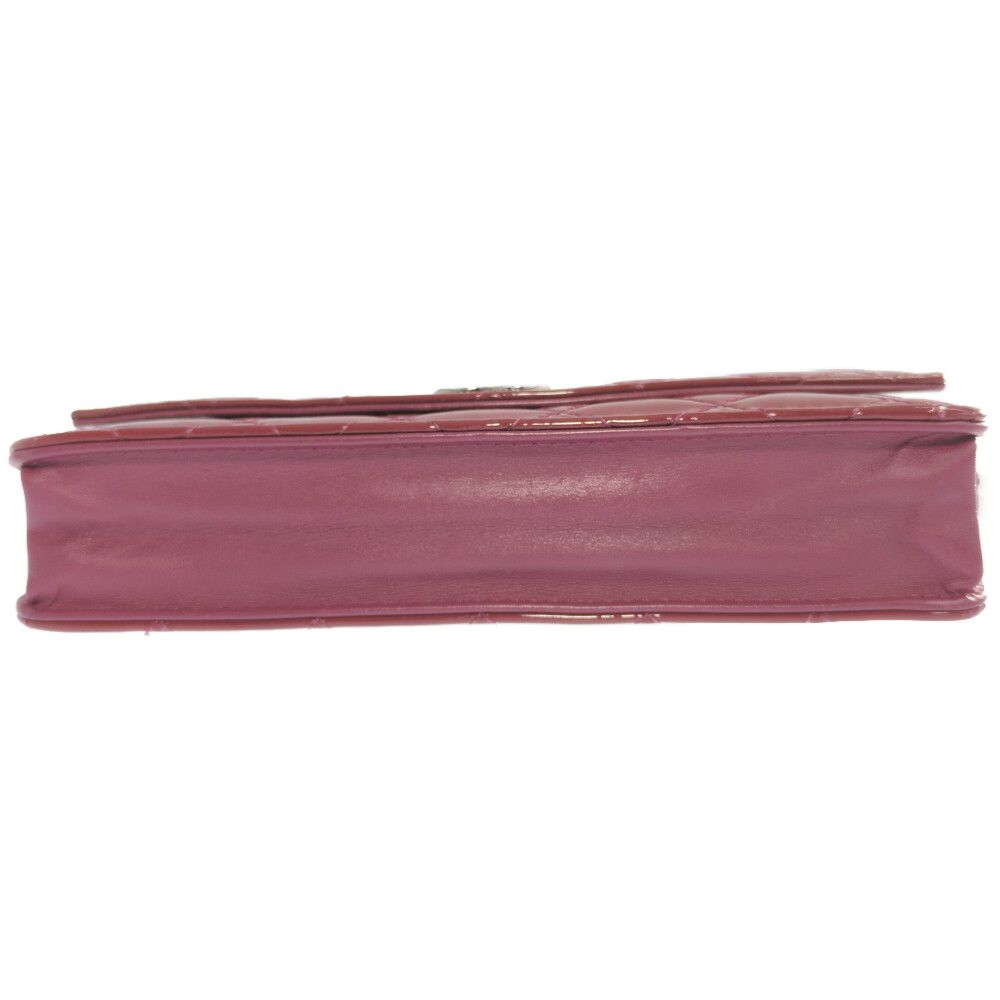 Chanel Chain Shoulder Bag Red — view 4