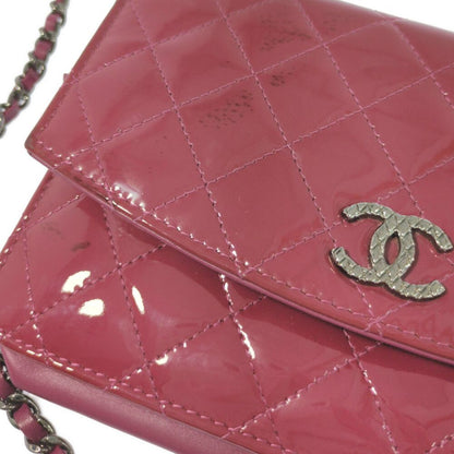 Chanel Chain Shoulder Bag Red — view 9