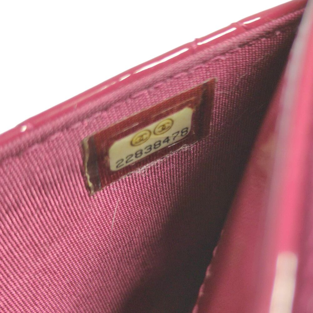 Chanel Chain Shoulder Bag Red — view 8