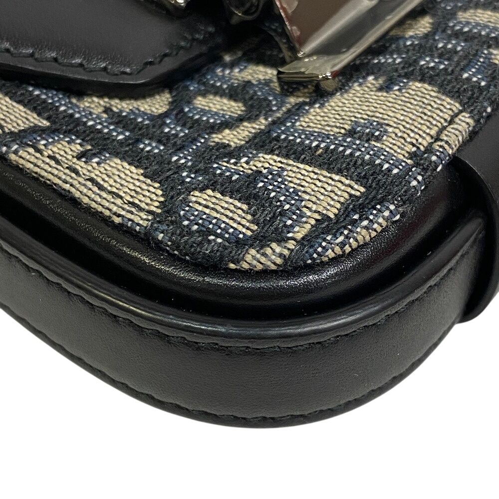 Dior O-Oblique Shoulder Bag Black — view 3