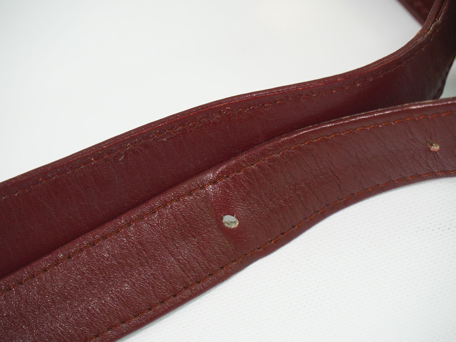 Cartier Must Line Shoulder Bag Leather Bordeaux — view 4