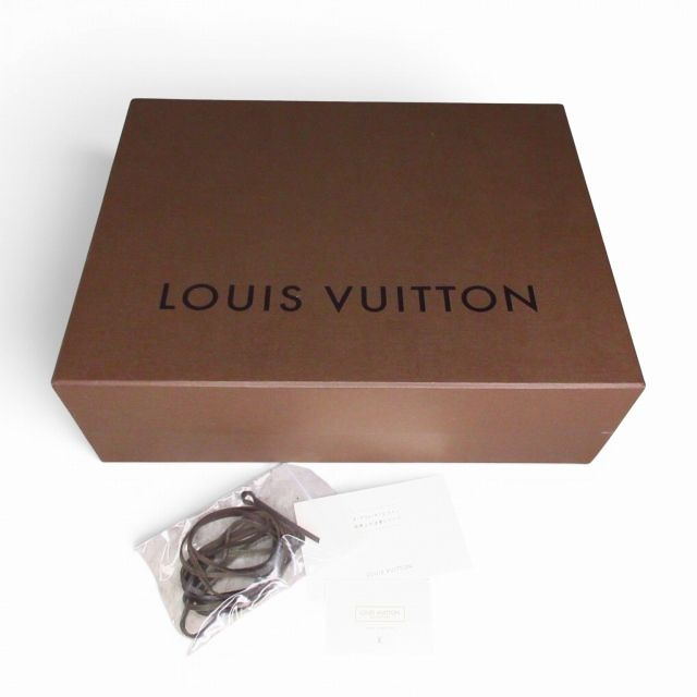Louis Vuitton Damier Olaf PM Shoulder — view 9