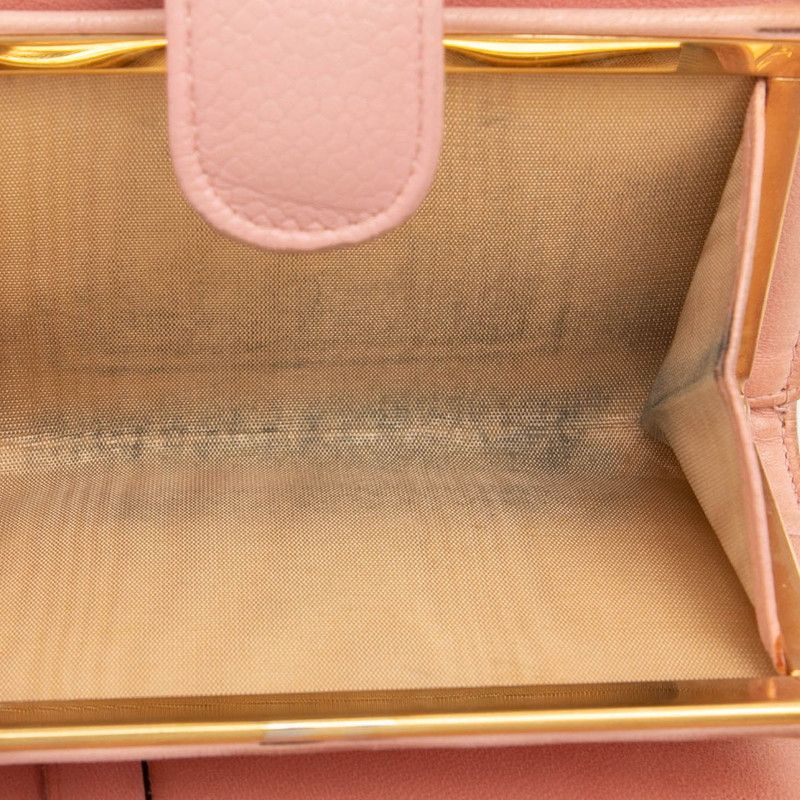 Chanel CC Logo Bifold Wallet Pink Caviar Leather — view 5