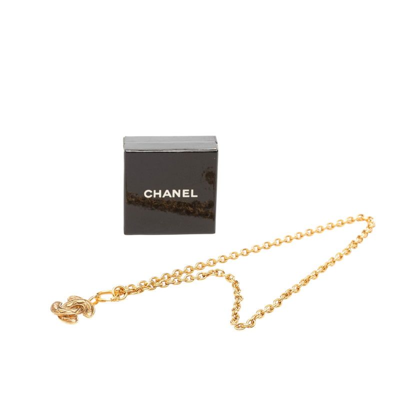 Chanel Quilted CC Logo Chain Necklace Gold Plated — view 7