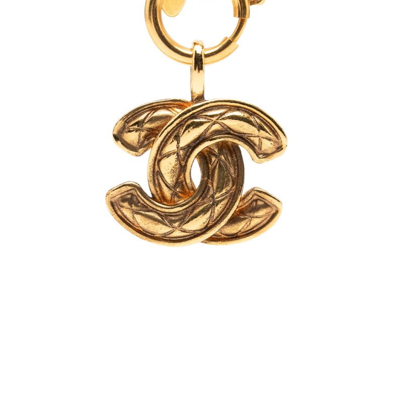 Chanel Quilted CC Logo Chain Necklace Gold Plated — view 3