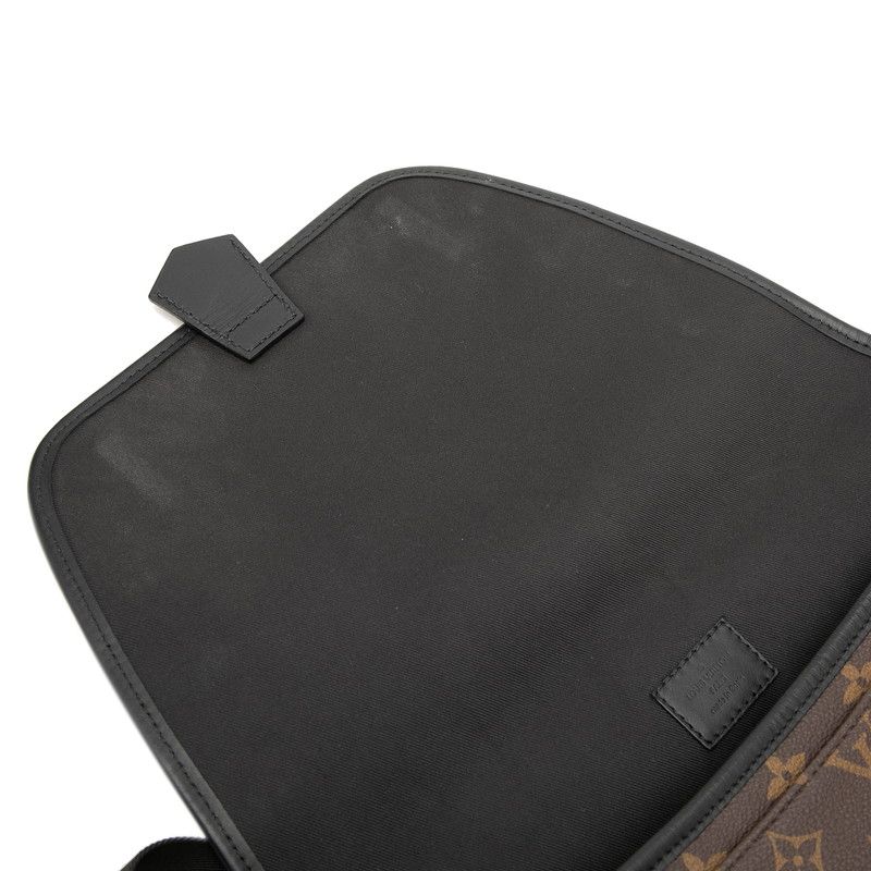 Louis Vuitton Monogram Macassar Magnetic Messenger Crossbody Shoulder Bag Brown — view 4