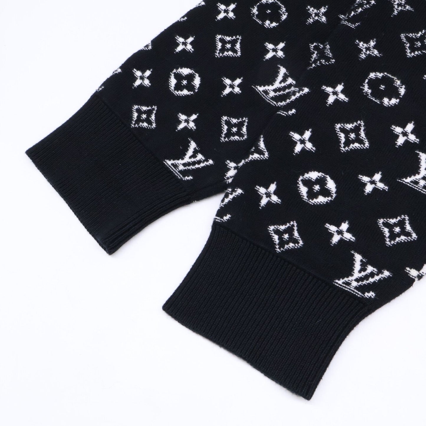 Louis Vuitton Agency Gradient Monogram Crew Neck Knit Sweater XL — view 7