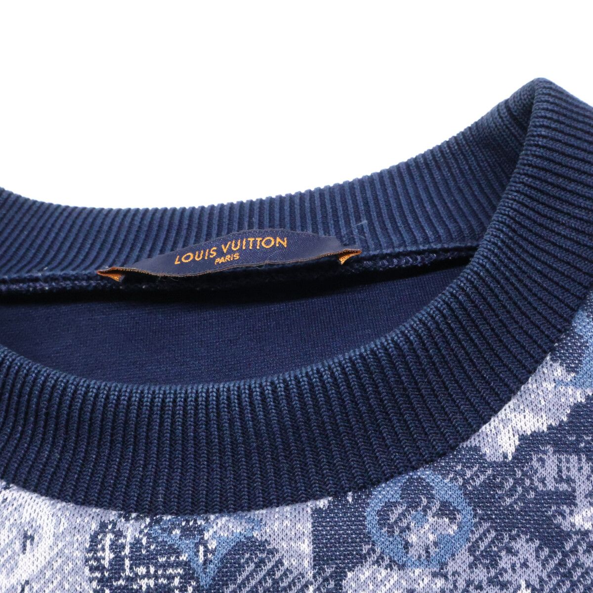Louis Vuitton Agency Tapestry Monogram Sweatshirt — view 8