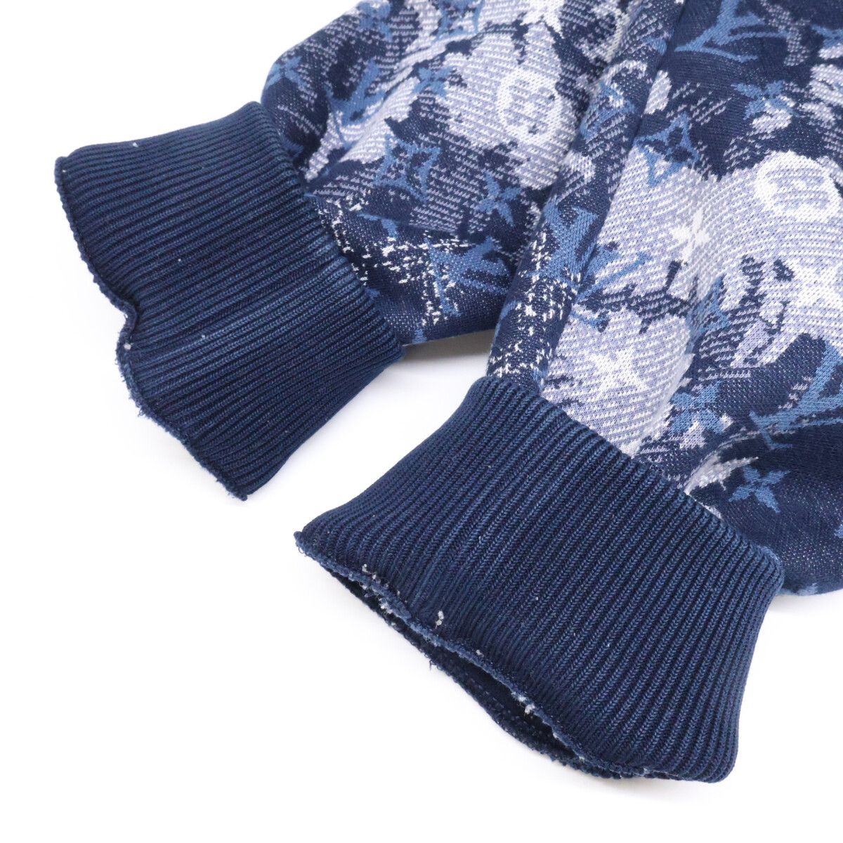 Louis Vuitton Agency Tapestry Monogram Sweatshirt — view 7