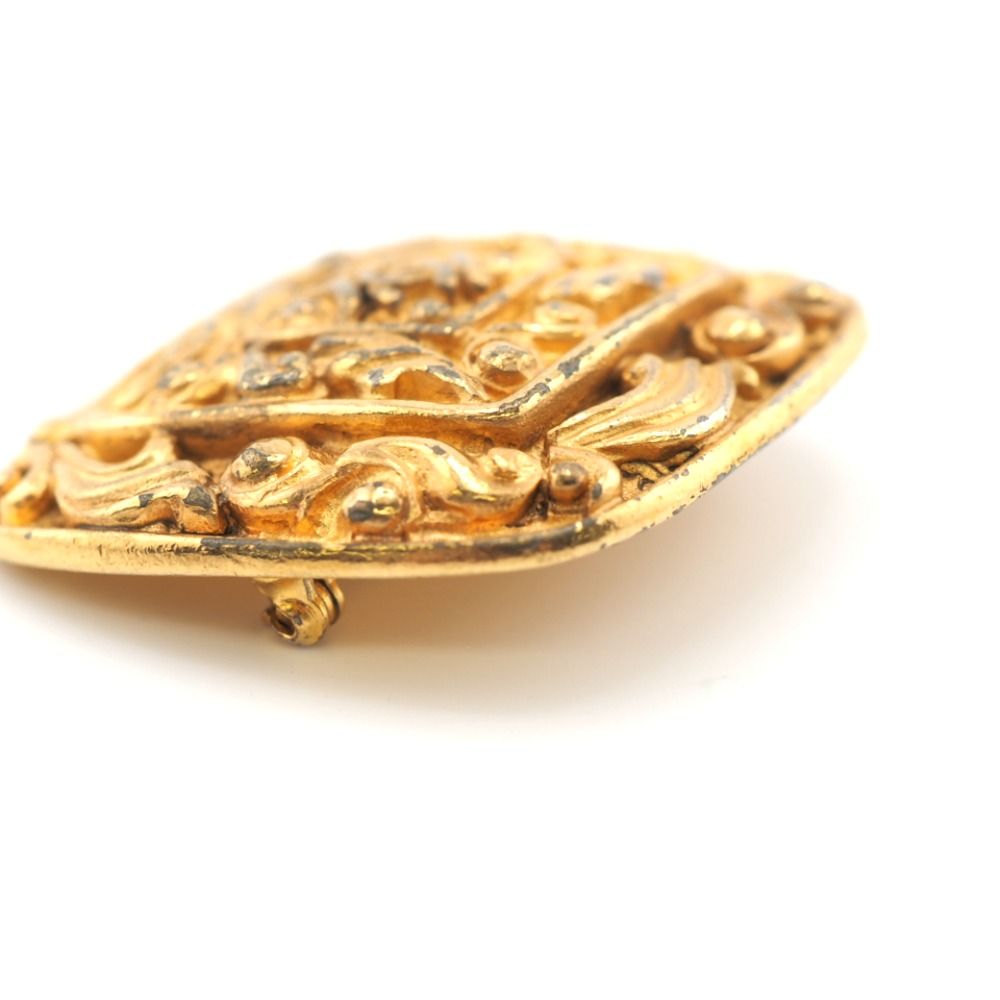 Chanel Pin Brooch Diamond CC Logo Gold — view 4